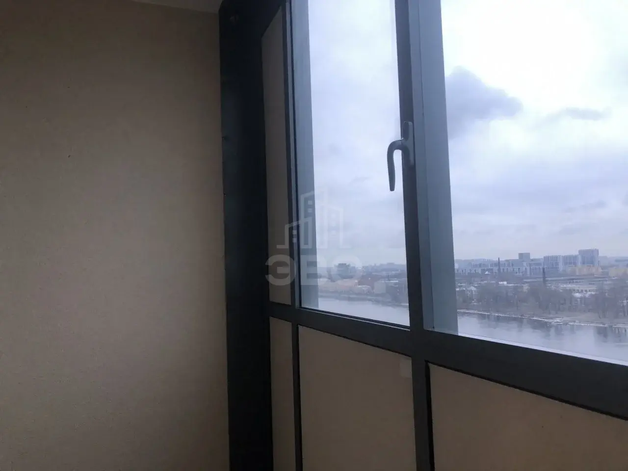 однокомнатная квартира в Санкт-Петербурге по адресу: Октябрьская наб., 44