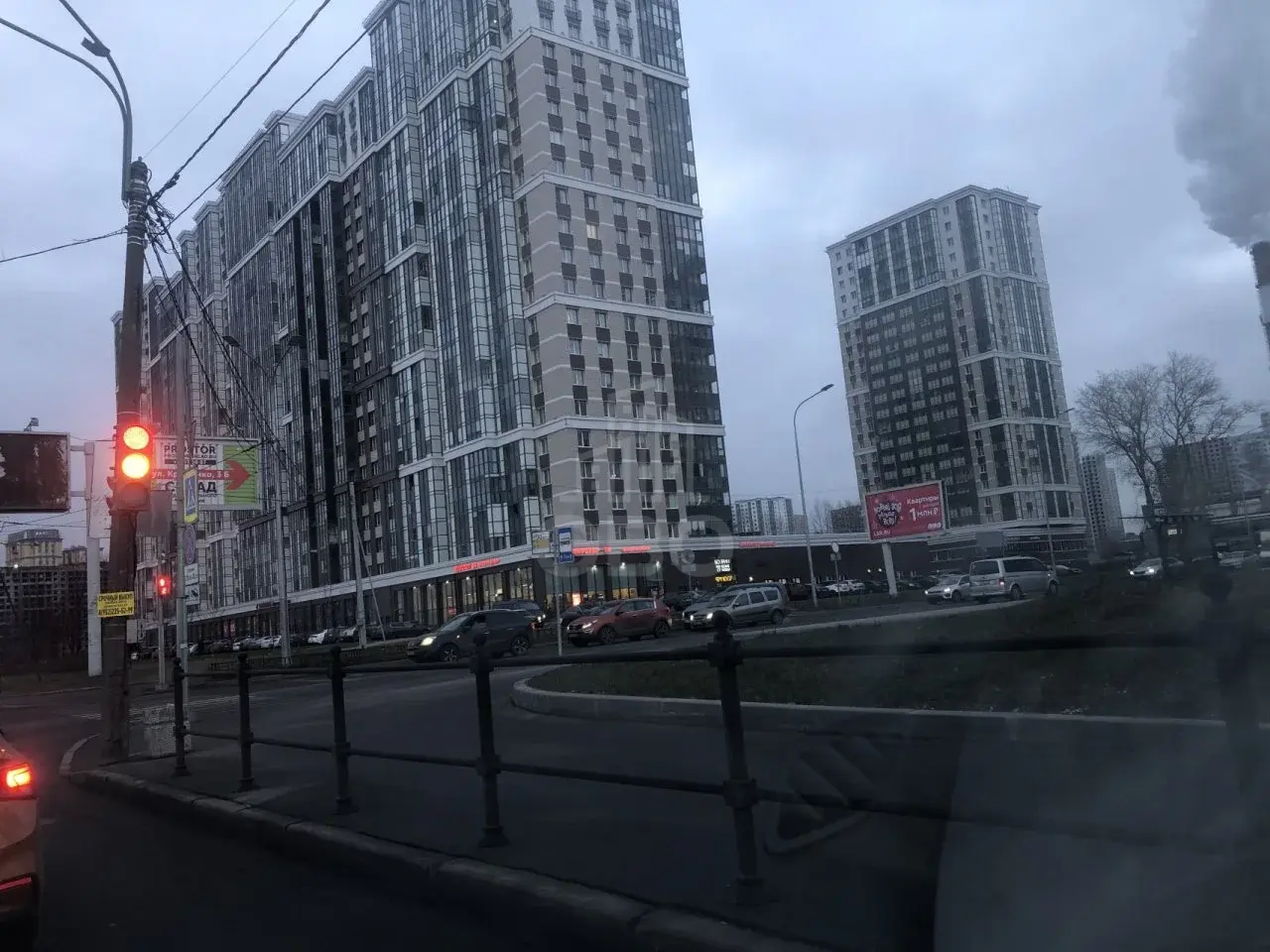 однокомнатная квартира в Санкт-Петербурге по адресу: Октябрьская наб., 44