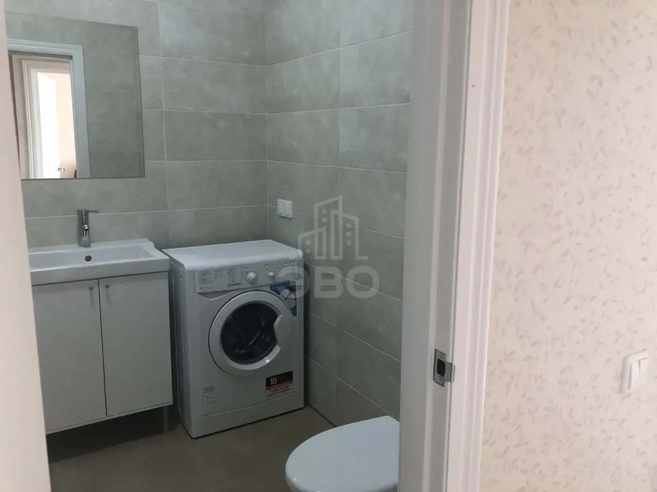 однокомнатная квартира в Санкт-Петербурге по адресу: Октябрьская наб., 44