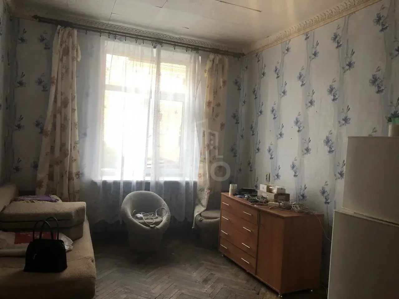 комната в Санкт-Петербурге по адресу: Полярников ул., 15