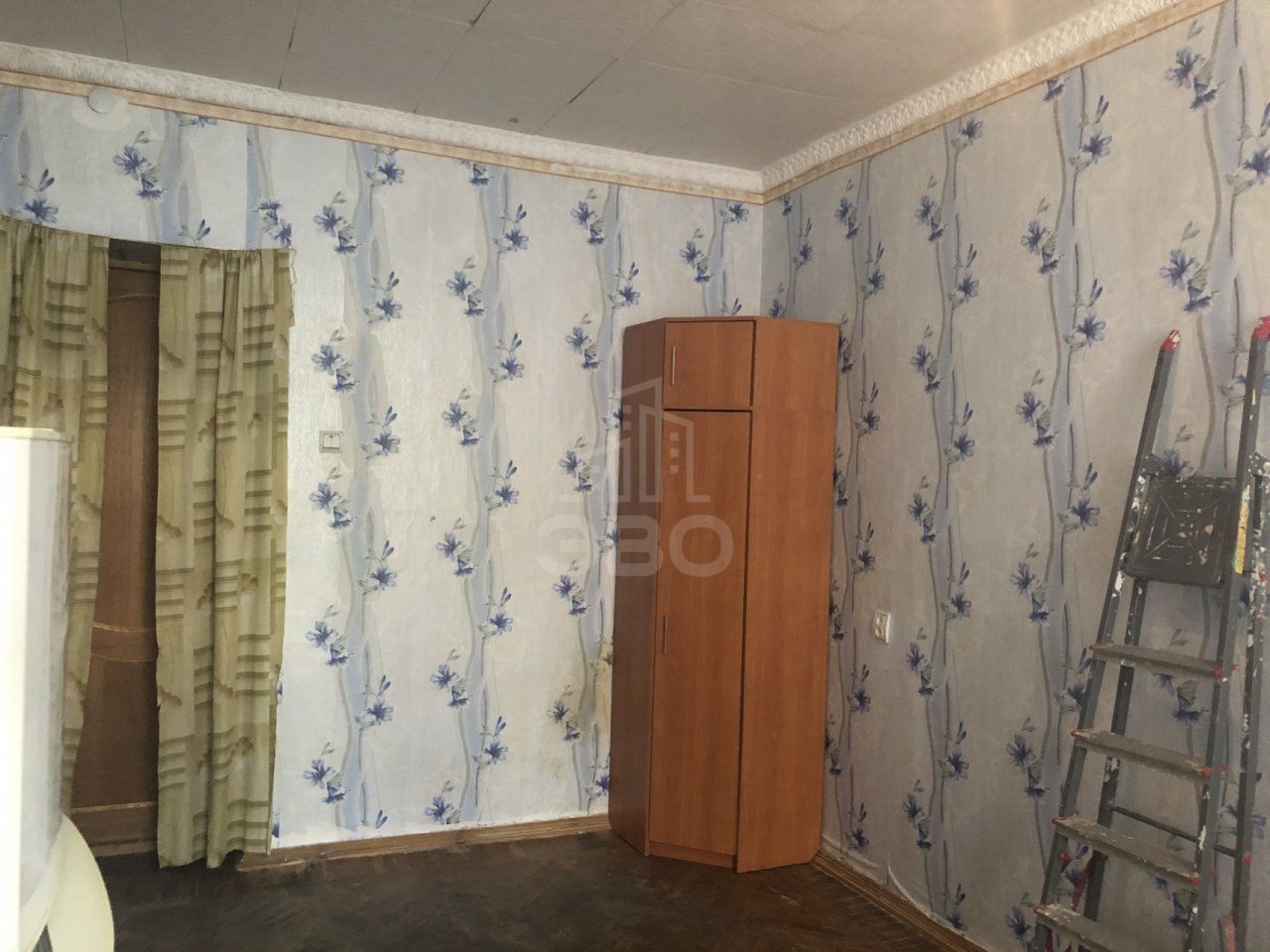 комната в Санкт-Петербурге по адресу: Полярников ул., 15