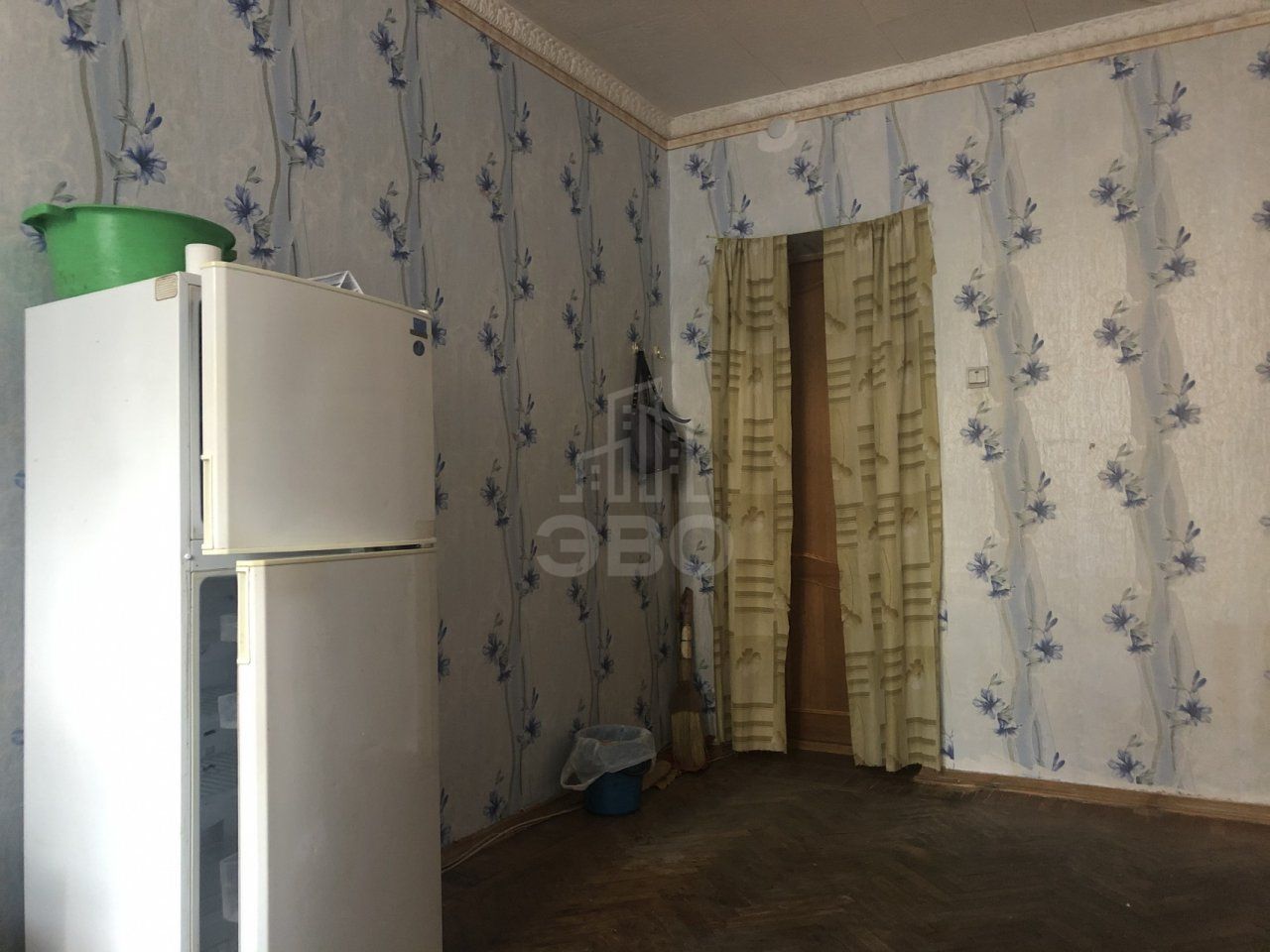 комната в Санкт-Петербурге по адресу: Полярников ул., 15