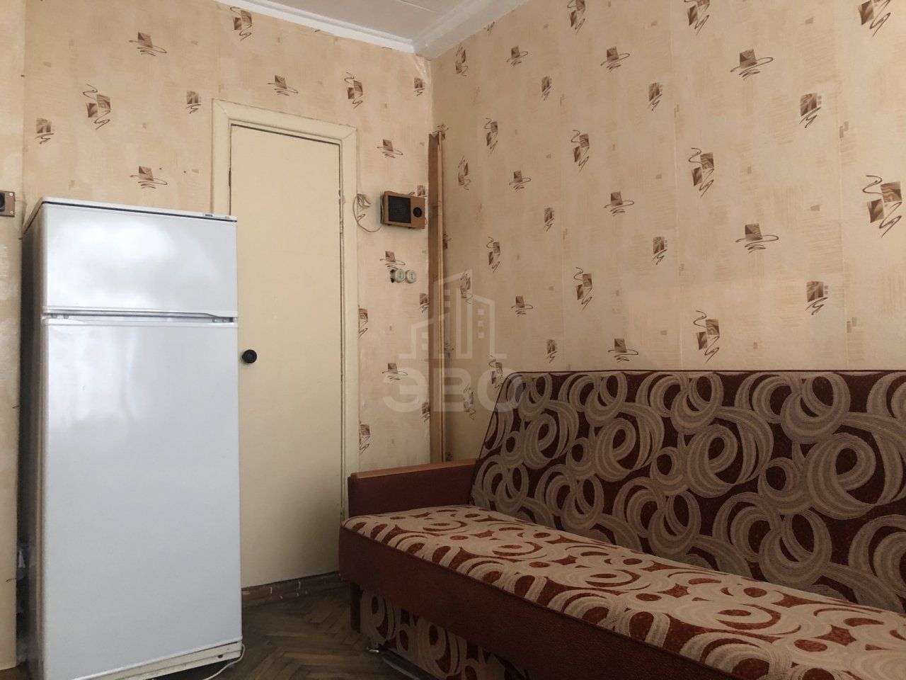 комната в Санкт-Петербурге по адресу: Рабфаковский 2-й пер., 10