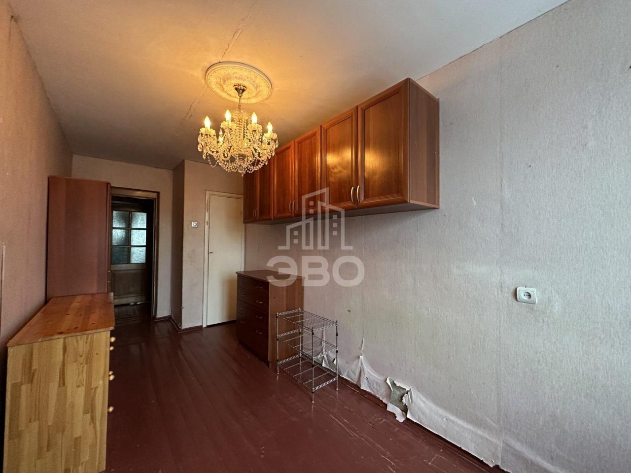 двухкомнатная квартира в Санкт-Петербурге по адресу: Школьная ул., 57