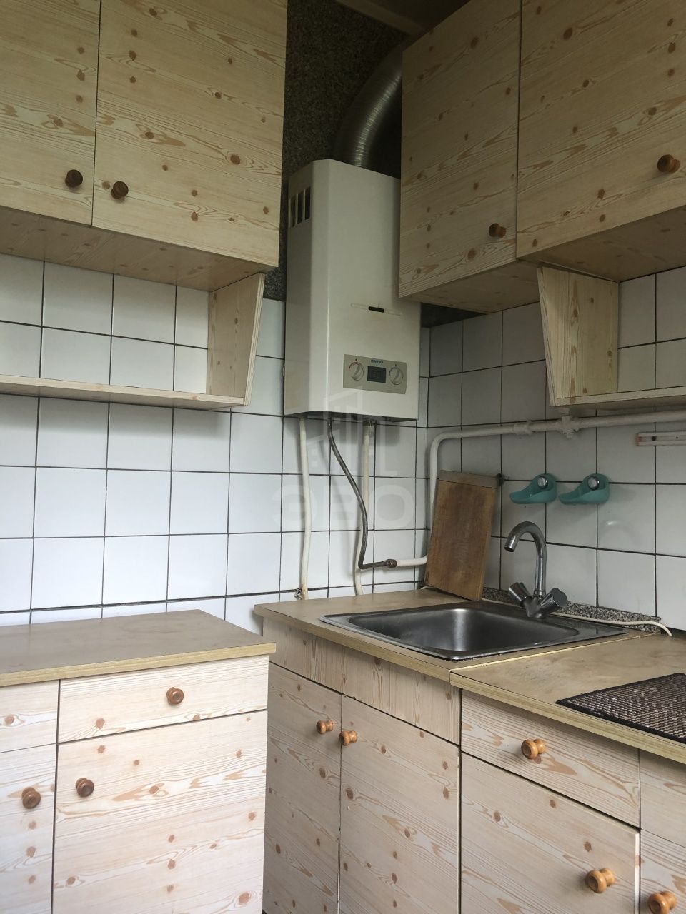 двухкомнатная квартира в Санкт-Петербурге по адресу: Школьная ул., 57