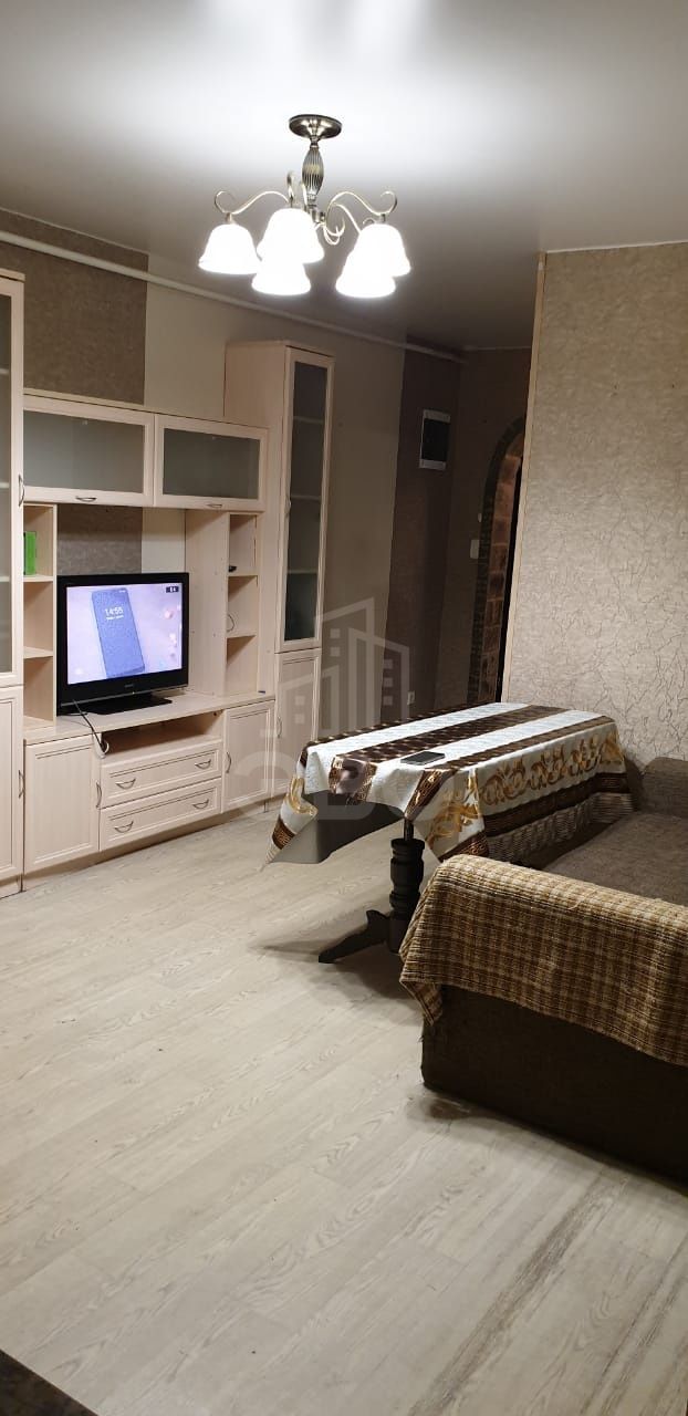 трехкомнатная квартира в Санкт-Петербурге по адресу: Кораблестроителей ул., 19, к 1