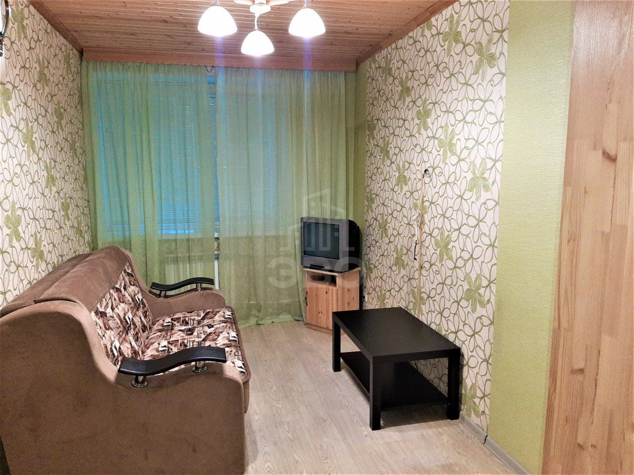 трехкомнатная квартира в Санкт-Петербурге по адресу: Кораблестроителей ул., 19, к 1