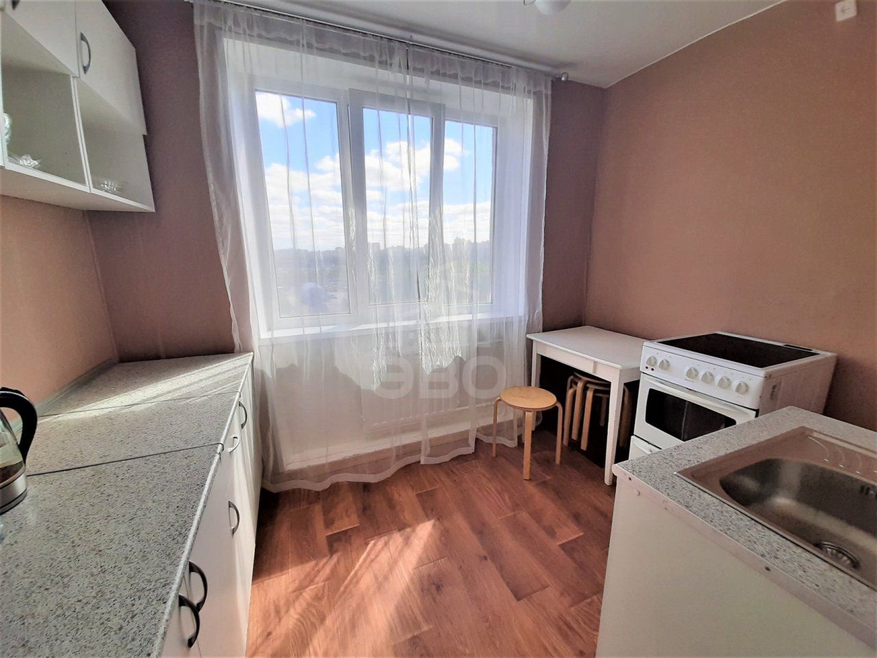 двухкомнатная квартира в Санкт-Петербурге по адресу: Хасанская ул., 14, к 1