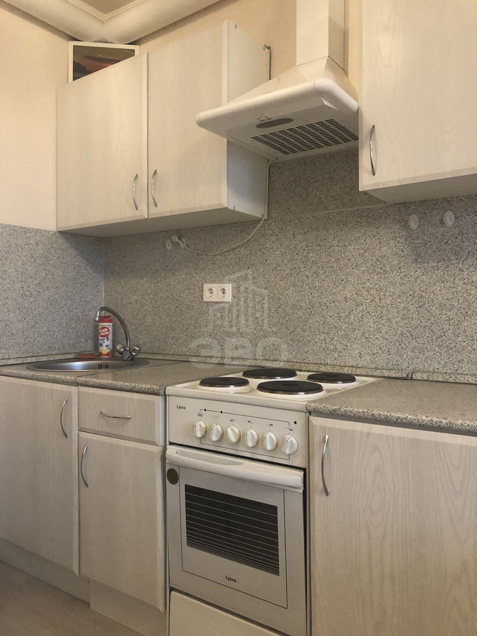 однокомнатная квартира в Санкт-Петербурге по адресу: Первомайская ул., 5, к 1