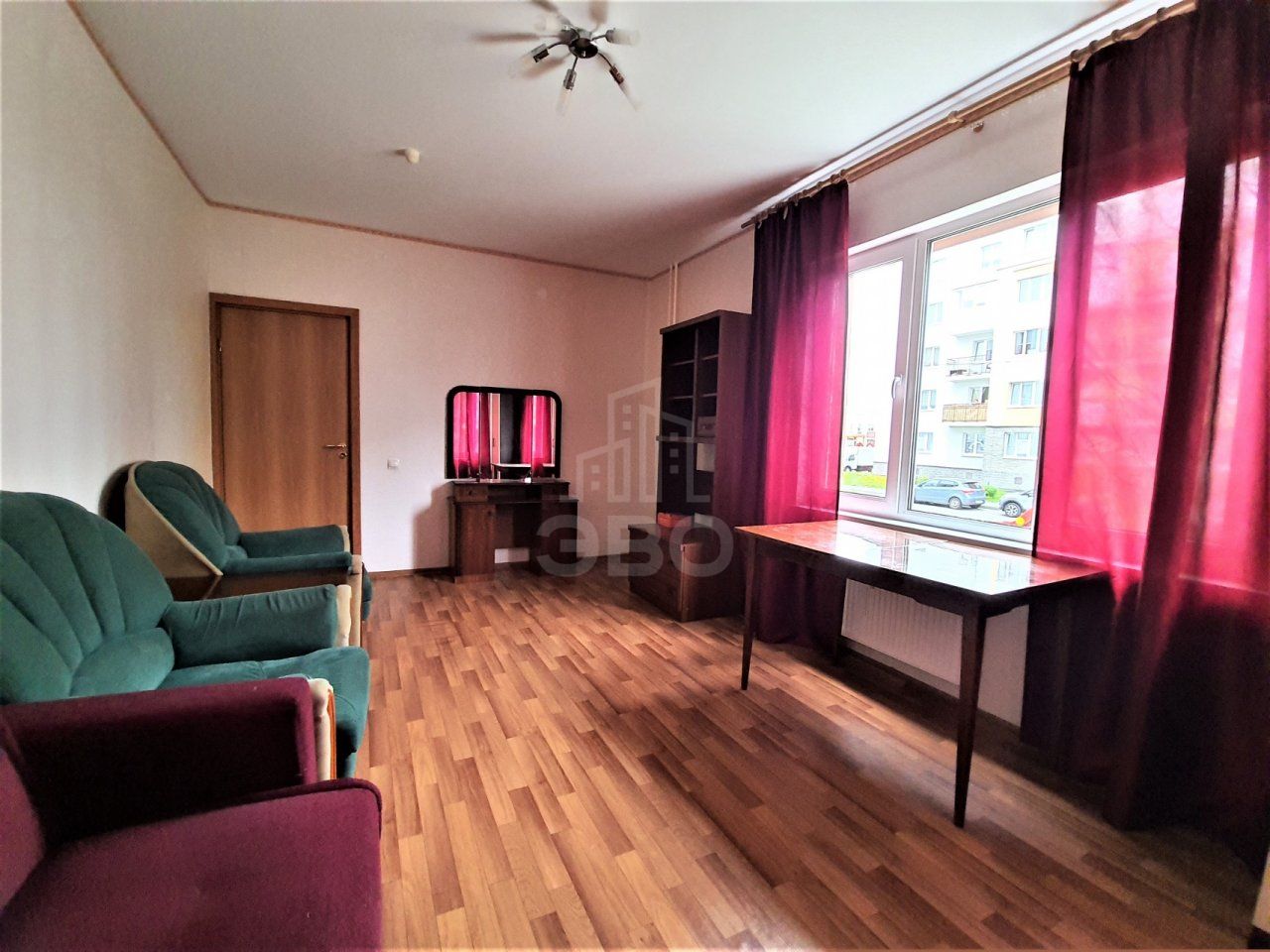 однокомнатная квартира в Санкт-Петербурге по адресу: Юнтоловский проспект, 49, к 4