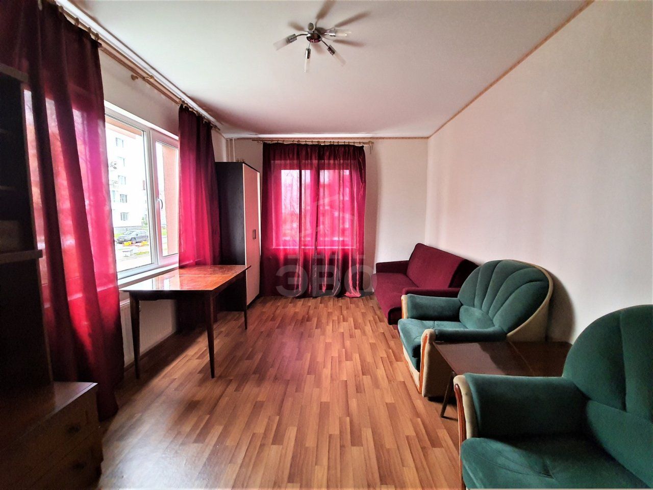 однокомнатная квартира в Санкт-Петербурге по адресу: Юнтоловский проспект, 49, к 4