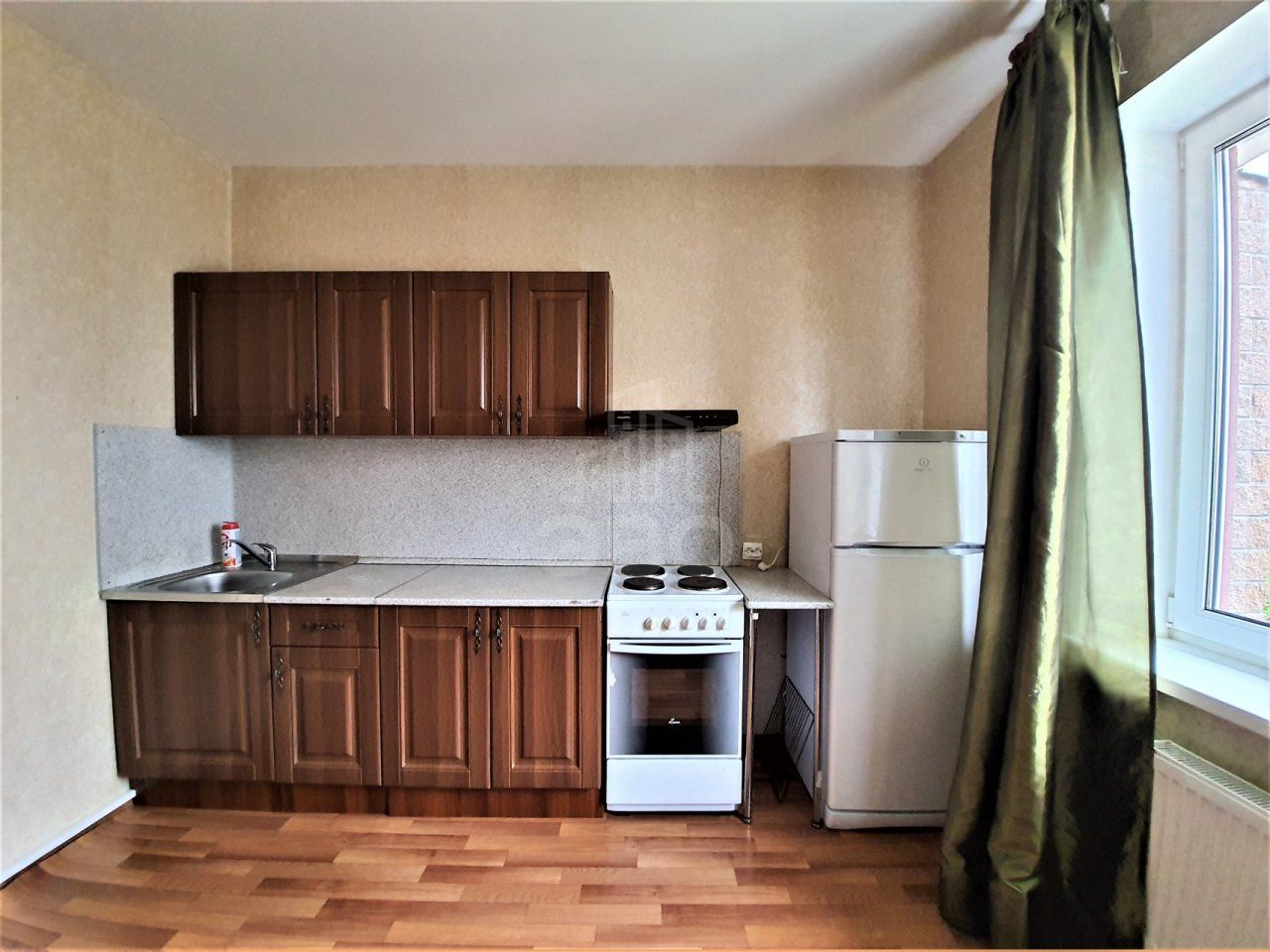 однокомнатная квартира в Санкт-Петербурге по адресу: Юнтоловский проспект, 49, к 4