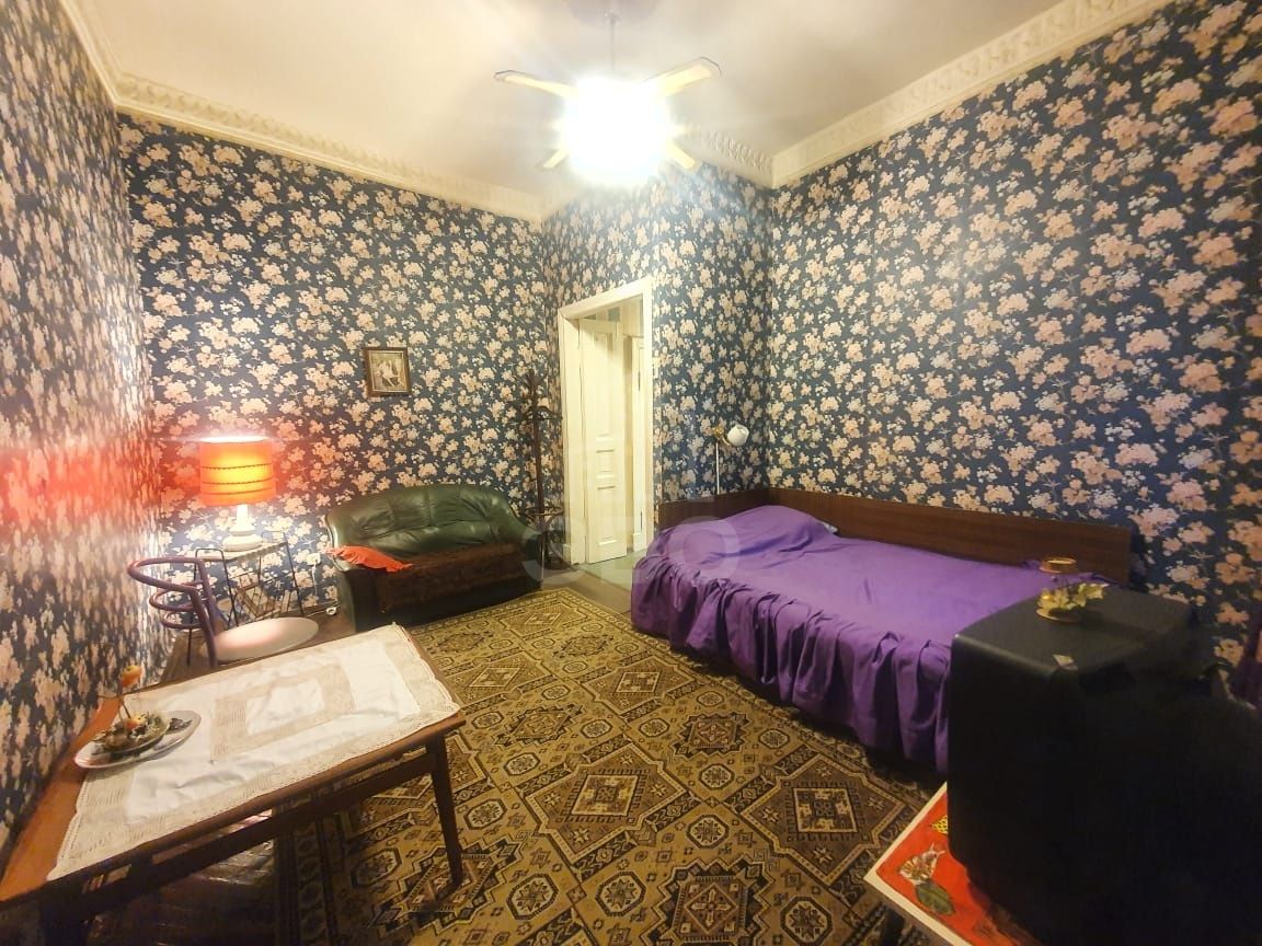 двухкомнатная квартира в Санкт-Петербурге по адресу: Грибоедова канала наб., 68