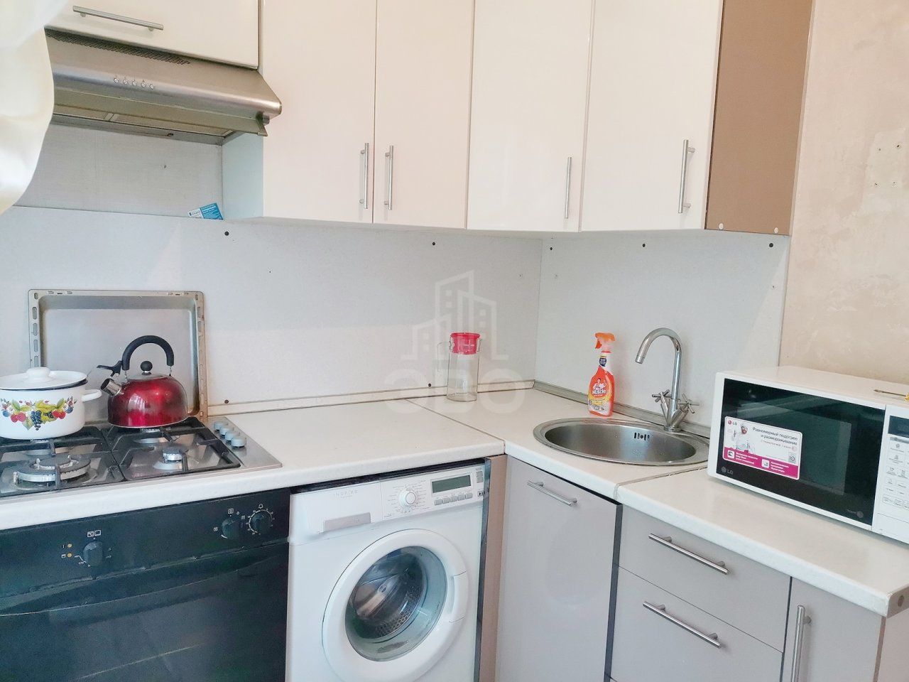 двухкомнатная квартира в Санкт-Петербурге по адресу: Софийская ул., 35, к 6