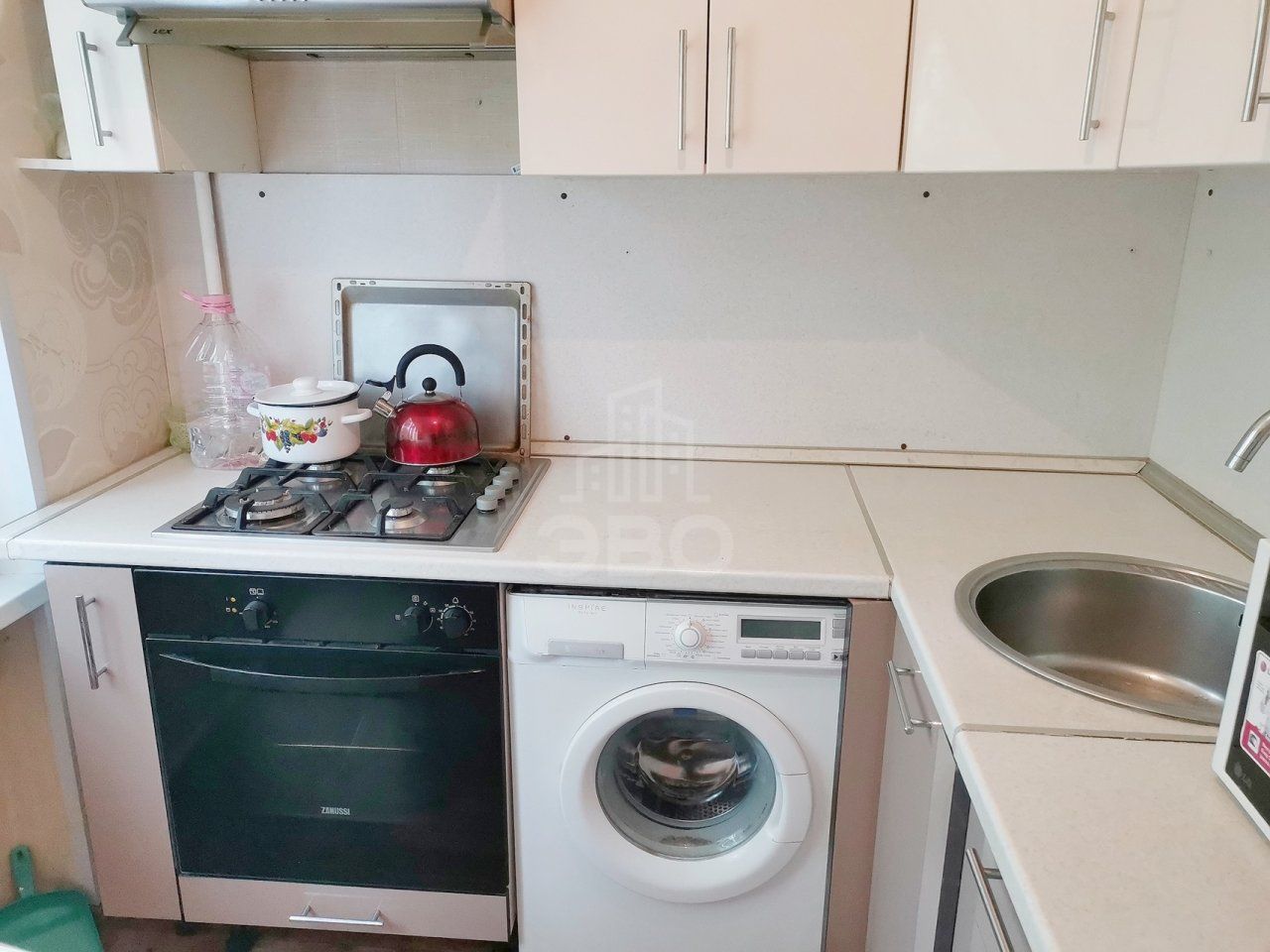 двухкомнатная квартира в Санкт-Петербурге по адресу: Софийская ул., 35, к 6