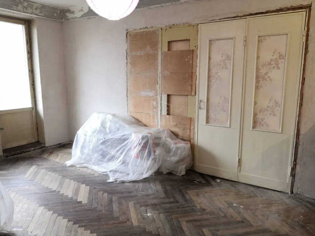 двухкомнатная квартира в Санкт-Петербурге по адресу: Космонавтов проспект, 20, к 2