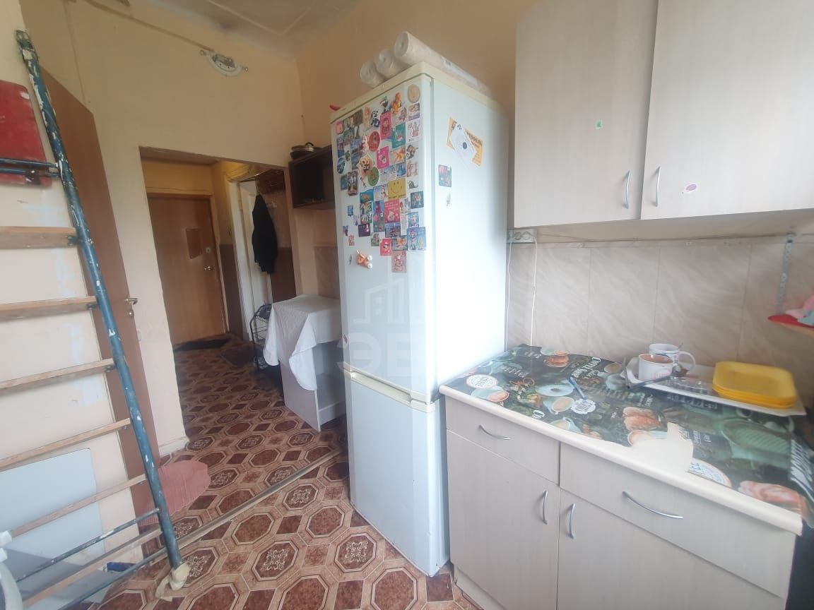 комната в Санкт-Петербурге по адресу: Лесной проспект, 37, к 1