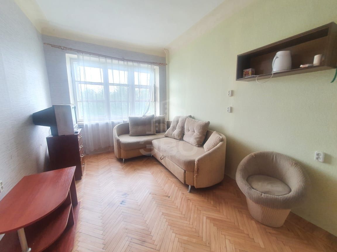 комната в Санкт-Петербурге по адресу: Лесной проспект, 37, к 1