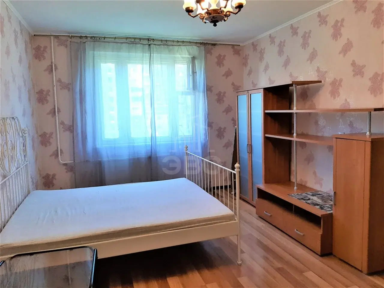 двухкомнатная квартира в Санкт-Петербурге по адресу: Стародеревенская ул., 26 , к 1