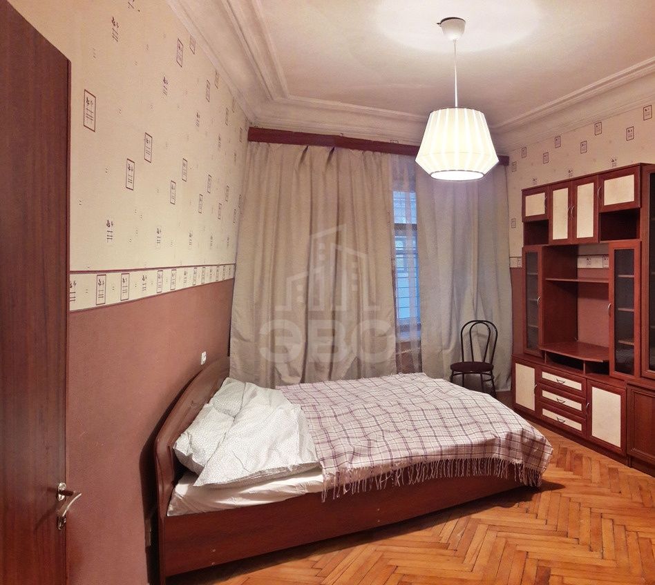 комната в Санкт-Петербурге по адресу: Стрельнинская ул., 12