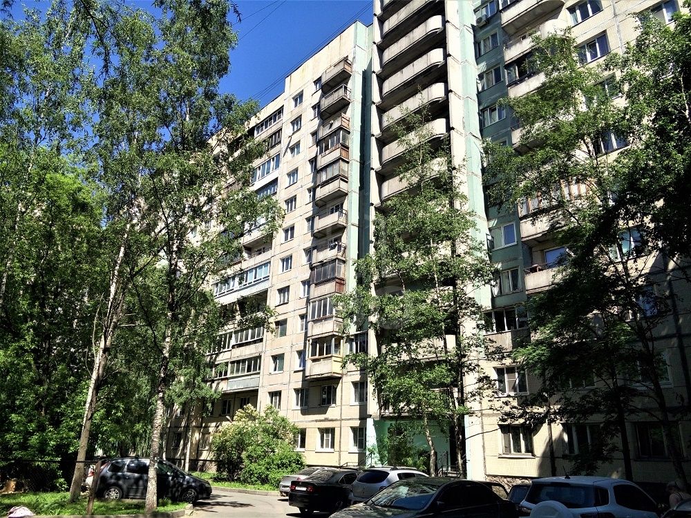 однокомнатная квартира в Санкт-Петербурге по адресу: Энтузиастов проспект, 40, к 1