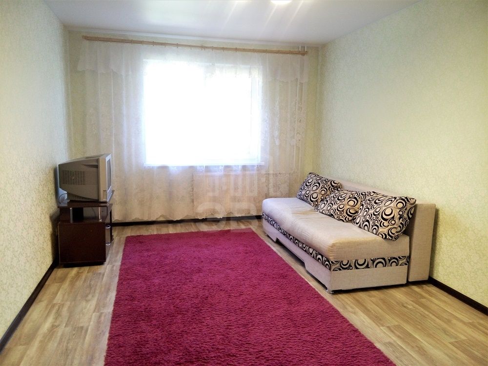 однокомнатная квартира в Санкт-Петербурге по адресу: Энтузиастов проспект, 40, к 1