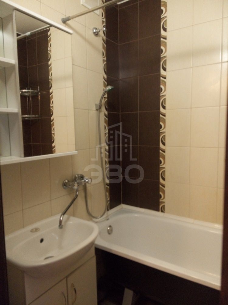 однокомнатная квартира в Санкт-Петербурге по адресу: Энтузиастов проспект, 40, к 1