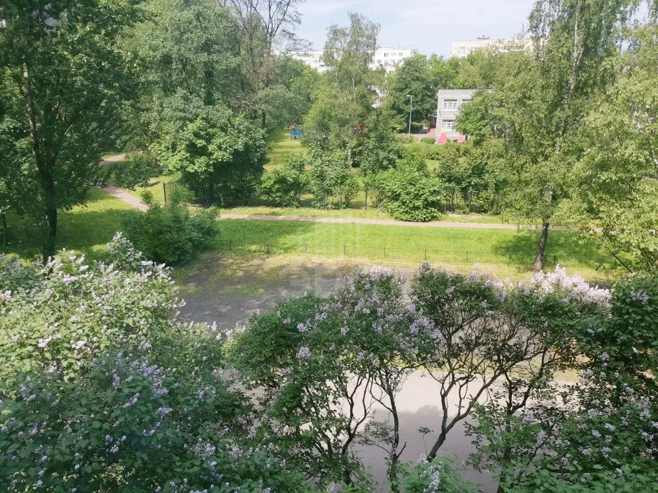 однокомнатная квартира в Санкт-Петербурге по адресу: Белы Куна ул., 20, к 2