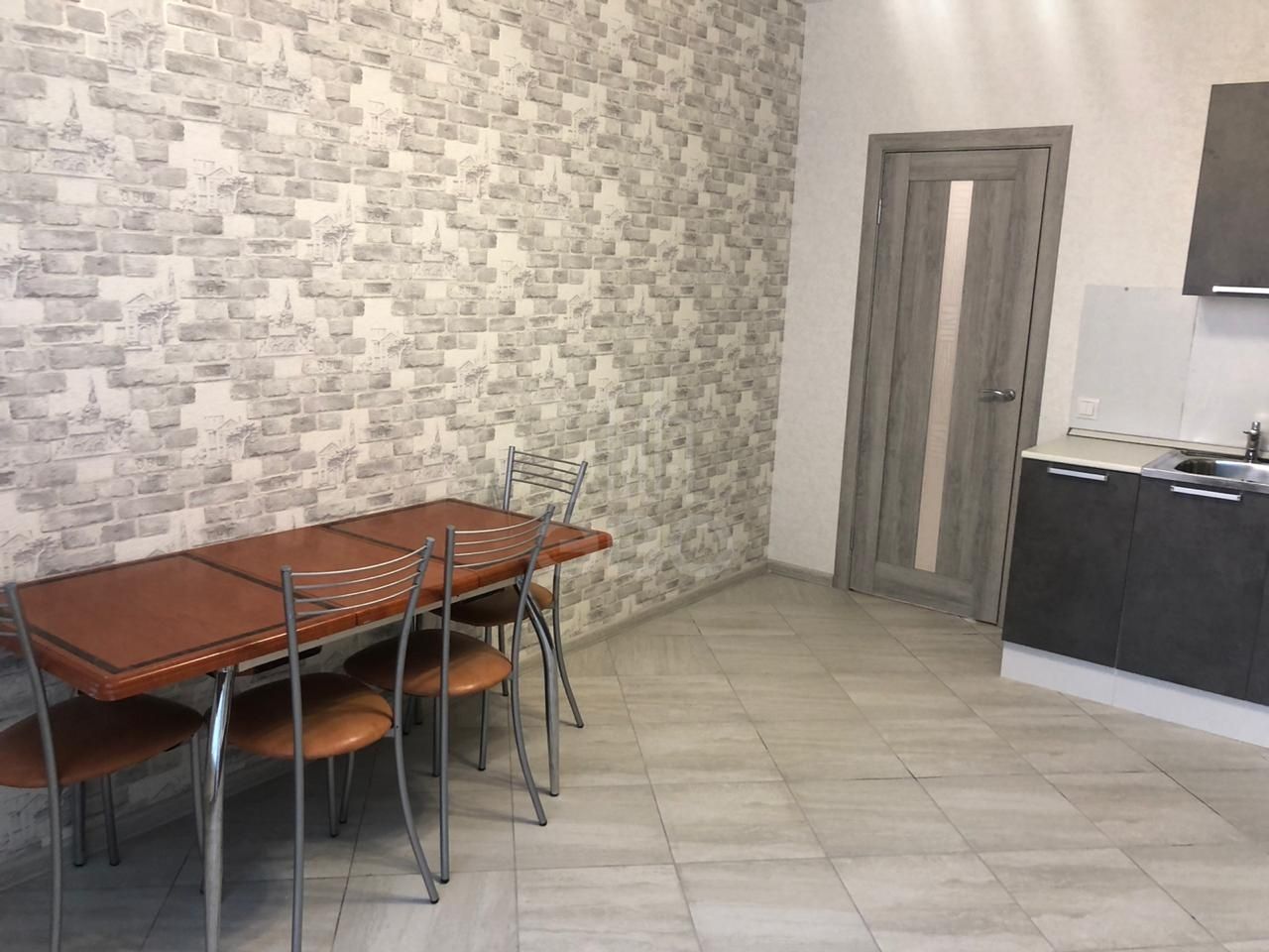 двухкомнатная квартира в Санкт-Петербурге по адресу: Заречная ул., 17