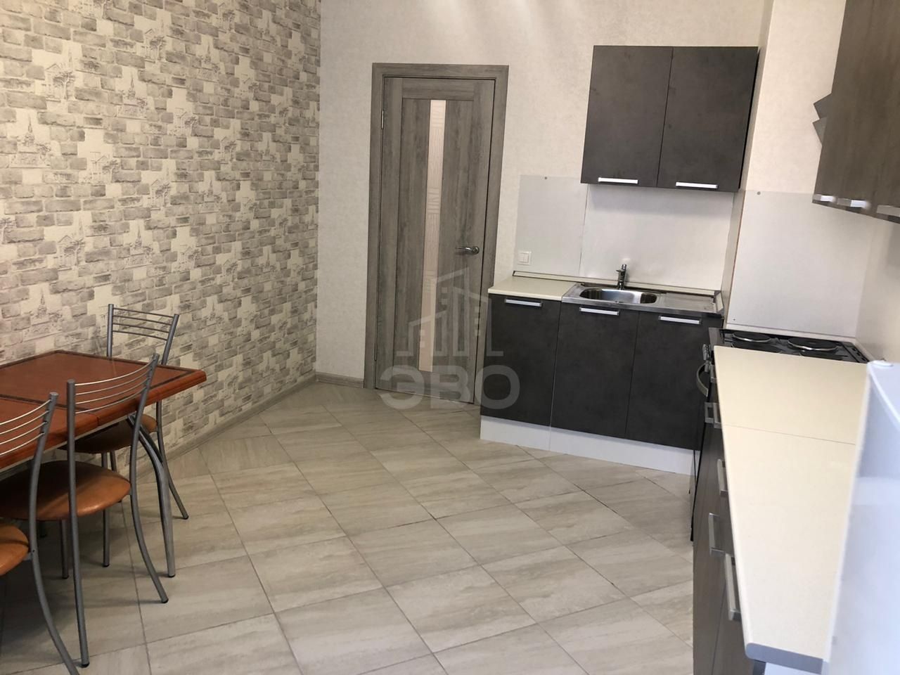 двухкомнатная квартира в Санкт-Петербурге по адресу: Заречная ул., 17