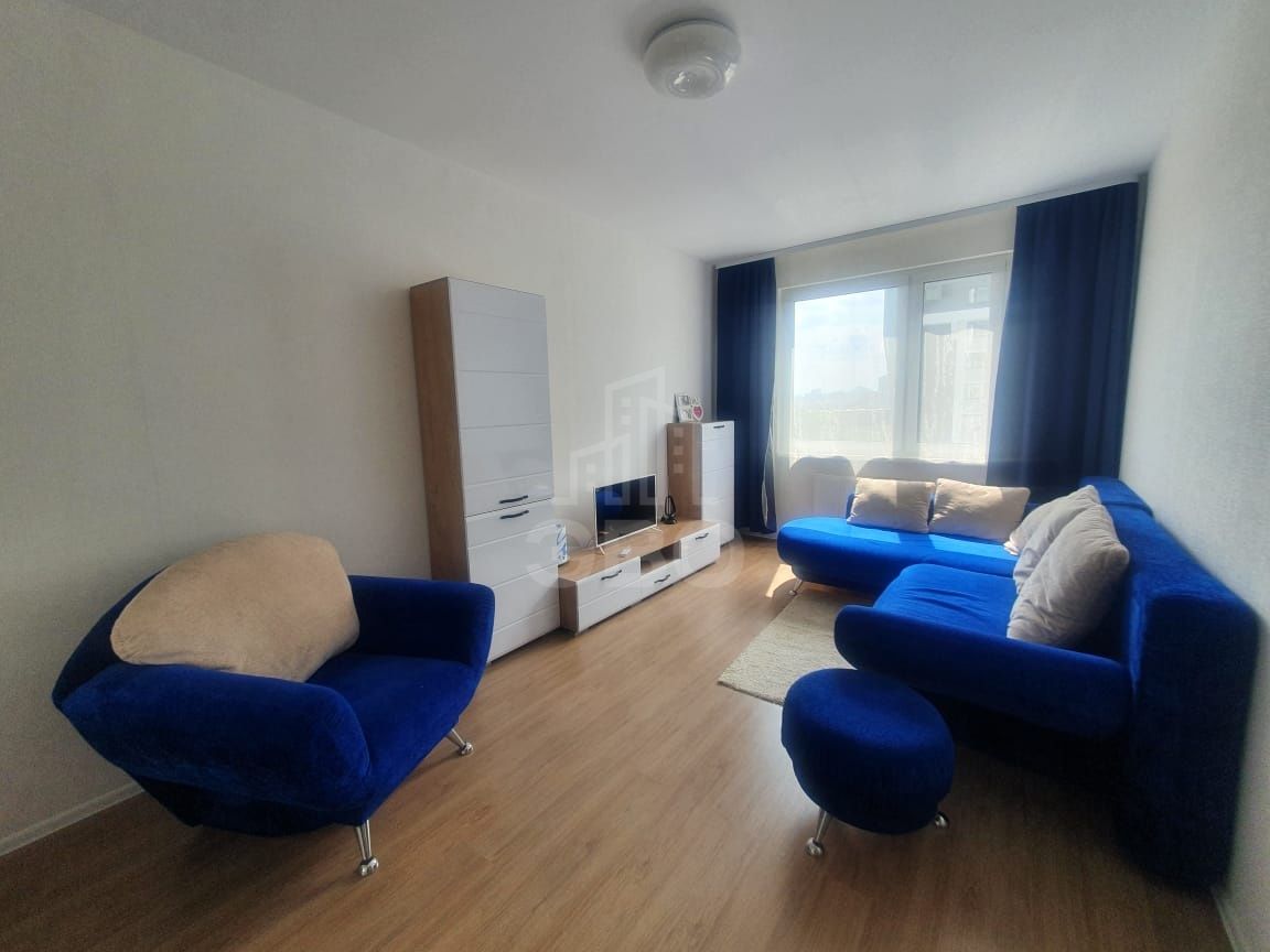 однокомнатная квартира в Санкт-Петербурге по адресу: Лидии Зверевой ул., 9, к 2