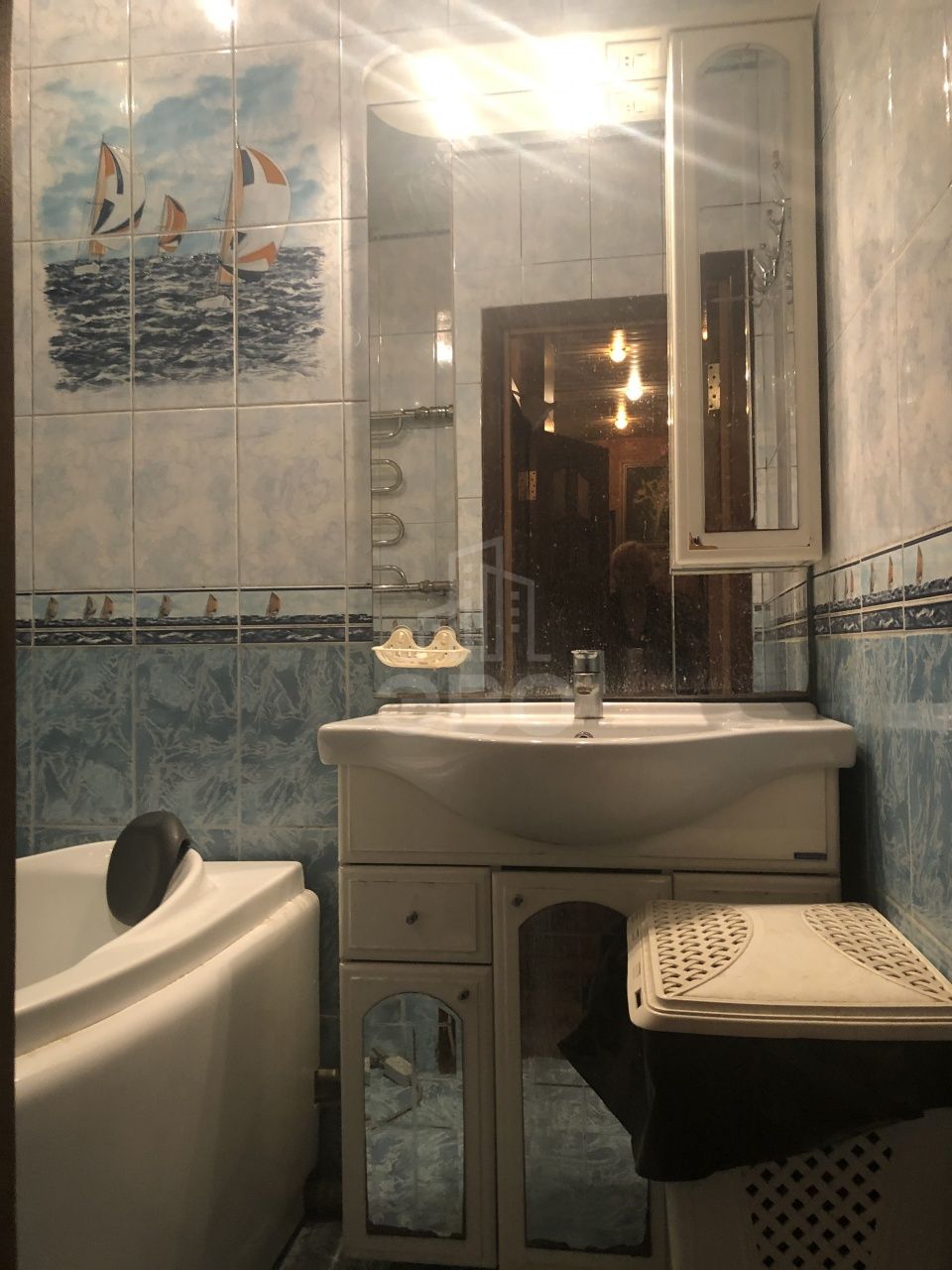 однокомнатная квартира в Санкт-Петербурге по адресу: Маршала Казакова ул., 28, к 1