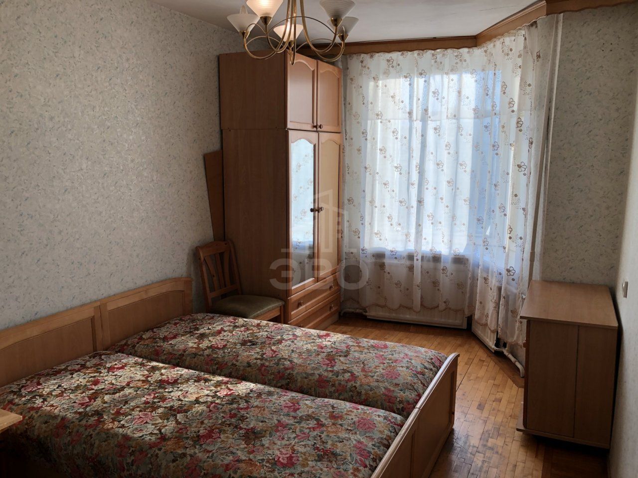 трехкомнатная квартира в Санкт-Петербурге по адресу: Демьяна Бедного ул., 12, к 1