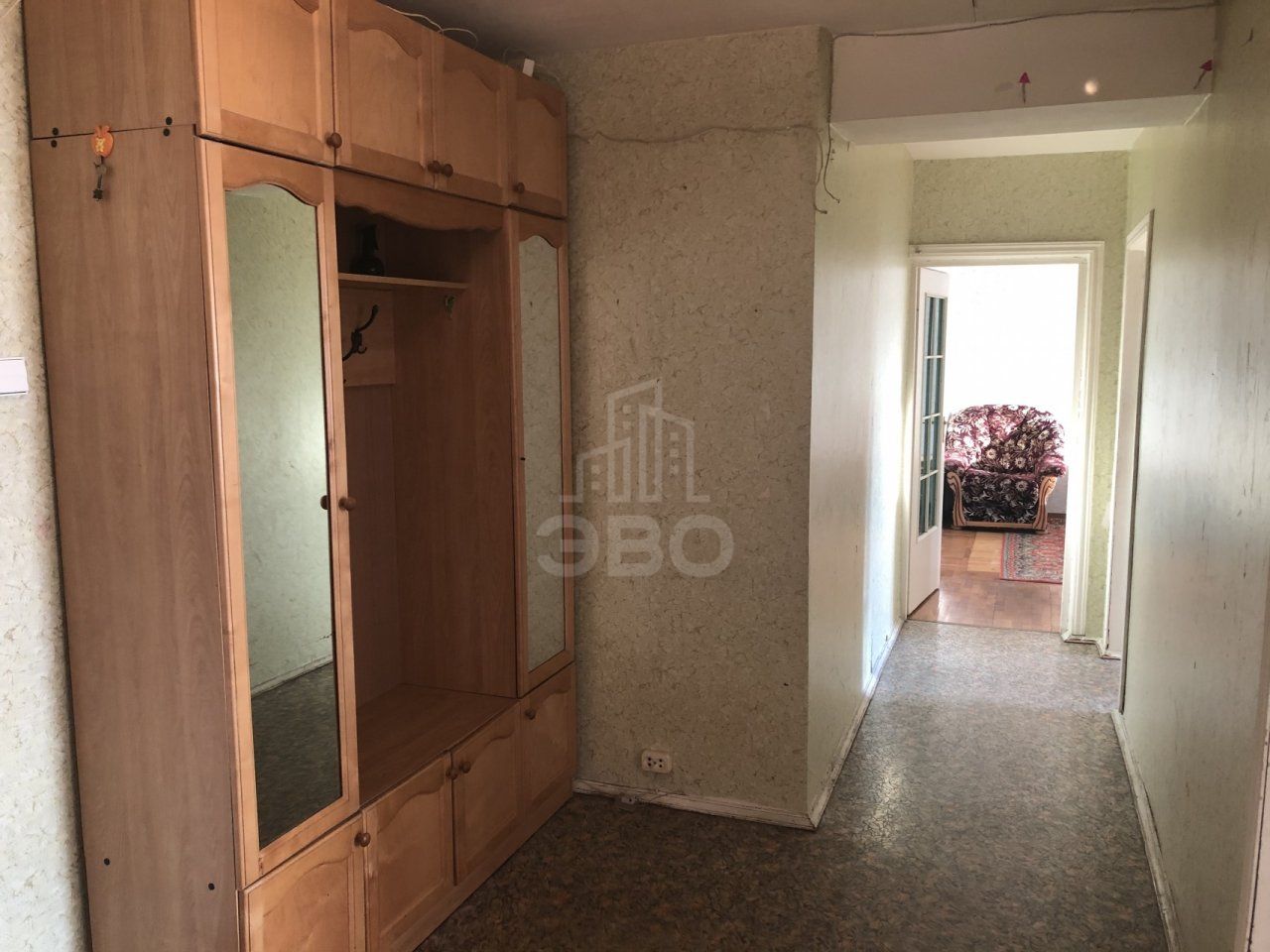 трехкомнатная квартира в Санкт-Петербурге по адресу: Демьяна Бедного ул., 12, к 1