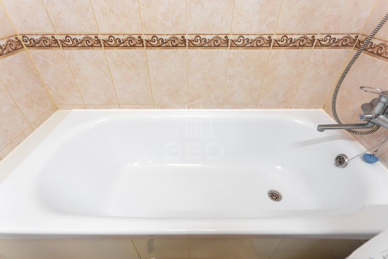 однокомнатная квартира в Санкт-Петербурге по адресу: Новороссийская ул., 2, к 2