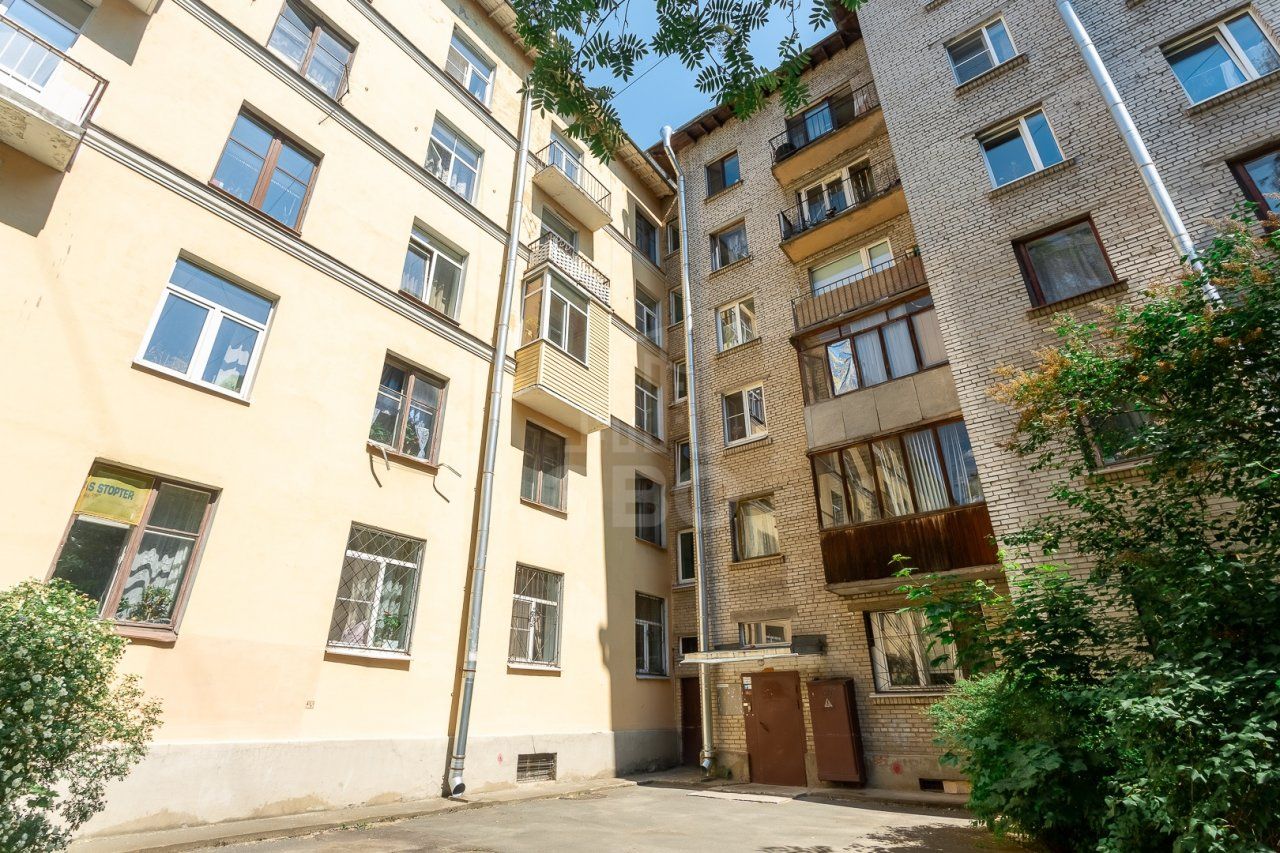 однокомнатная квартира в Санкт-Петербурге по адресу: Новороссийская ул., 2, к 2