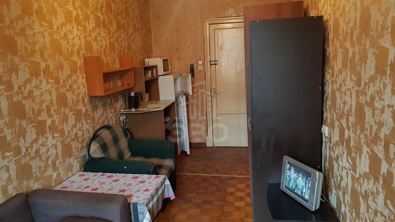 комната в Санкт-Петербурге по адресу: Рижский проспект, 25