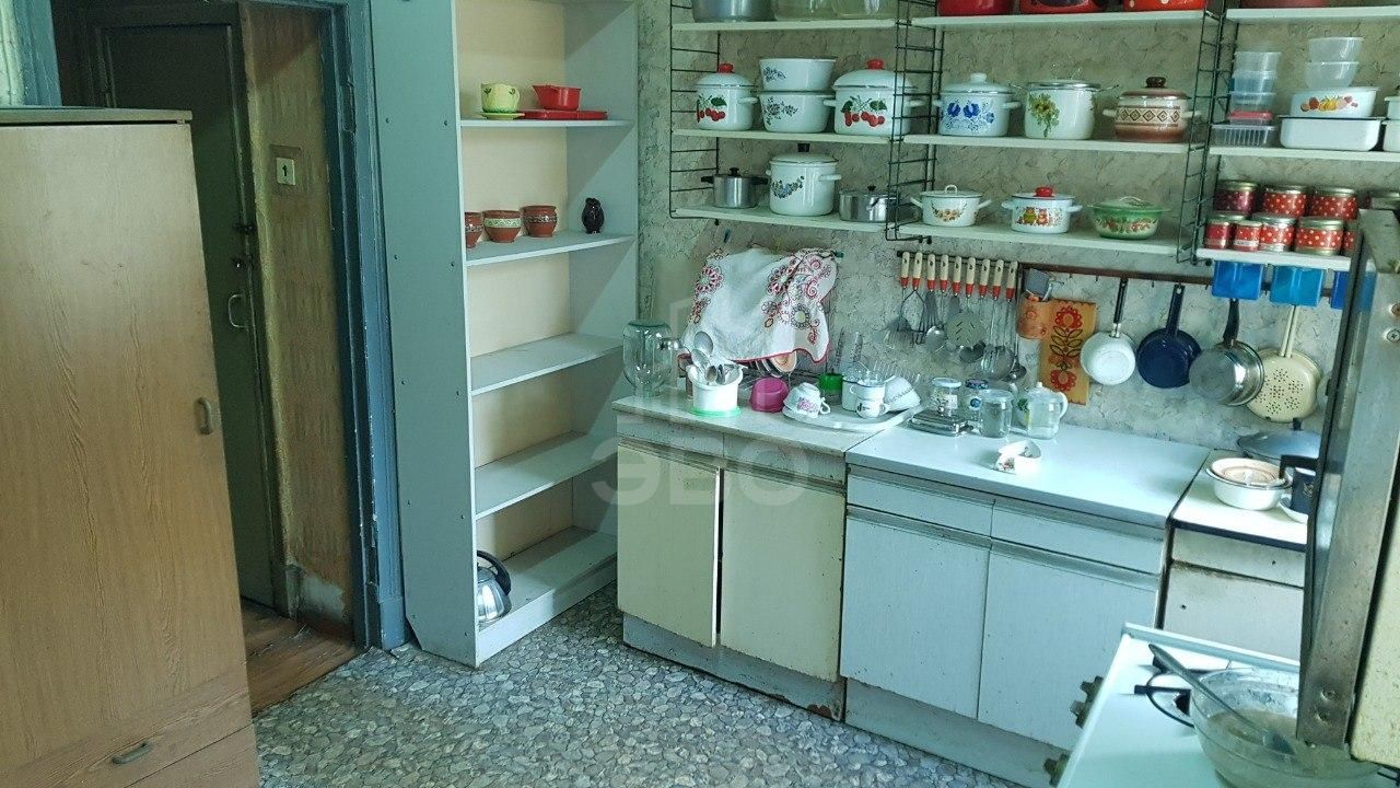 комната в Санкт-Петербурге по адресу: Рижский проспект, 25