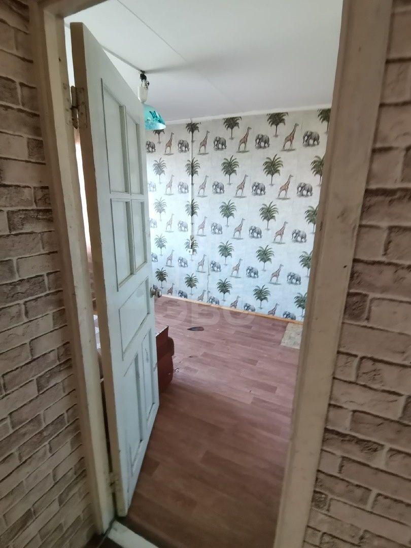 трехкомнатная квартира в Санкт-Петербурге по адресу: Кубинская ул., 68