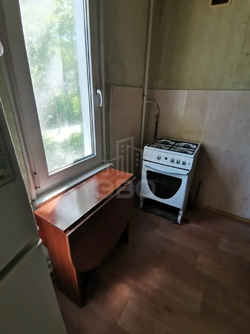 трехкомнатная квартира в Санкт-Петербурге по адресу: Кубинская ул., 68