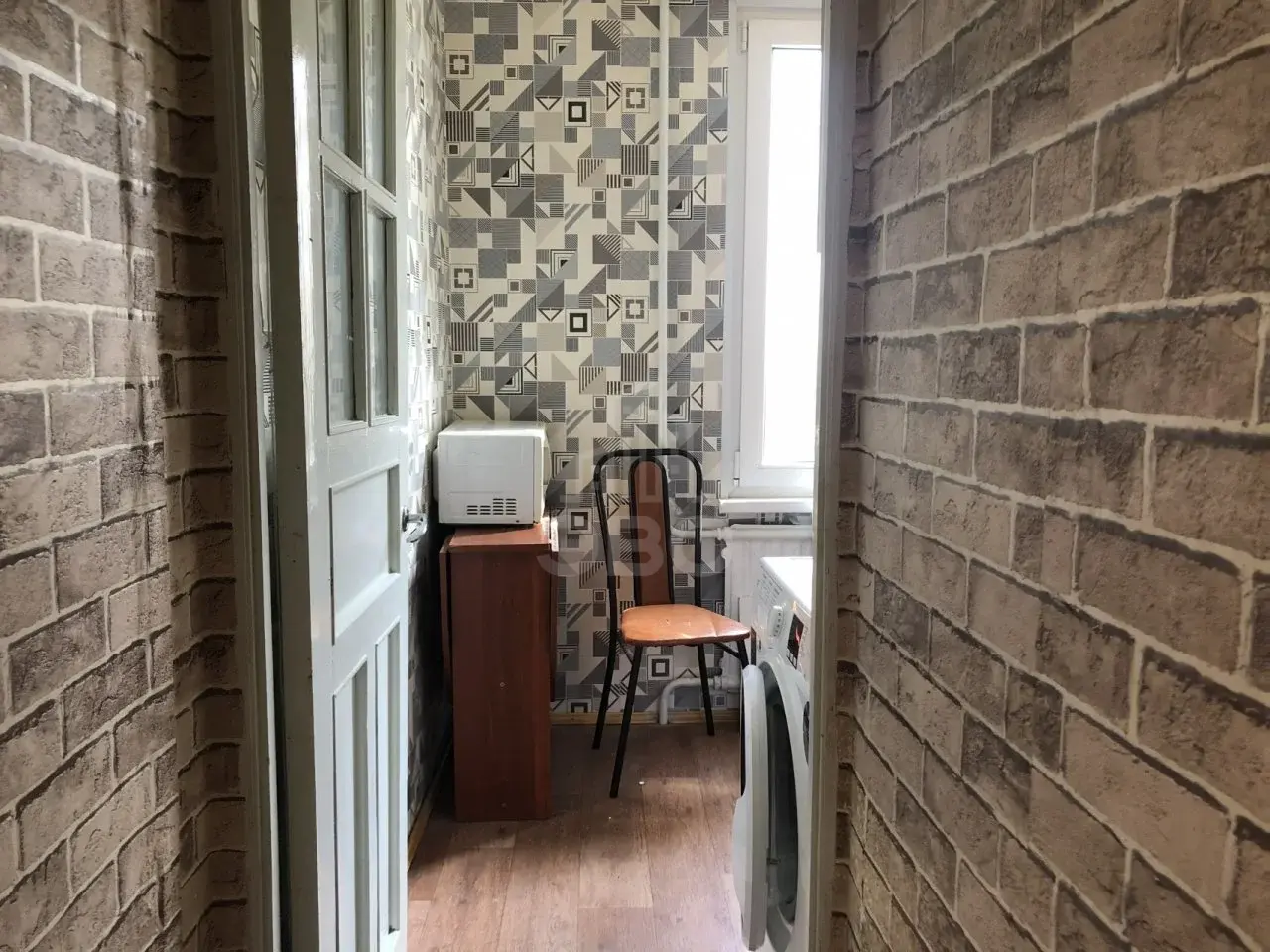 трехкомнатная квартира в Санкт-Петербурге по адресу: Кубинская ул., 68