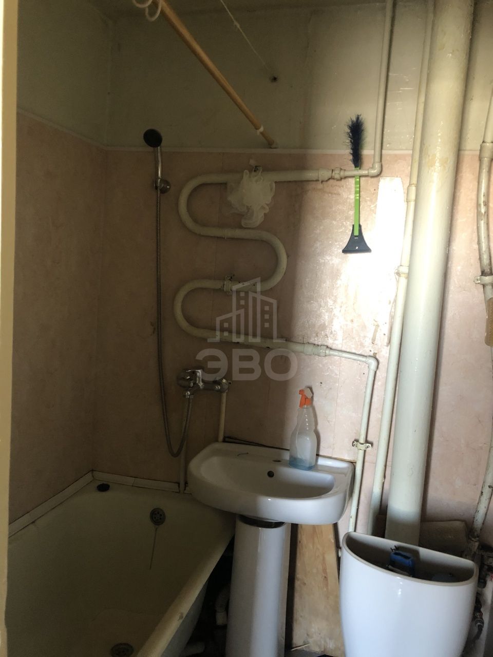 трехкомнатная квартира в Санкт-Петербурге по адресу: Кубинская ул., 68