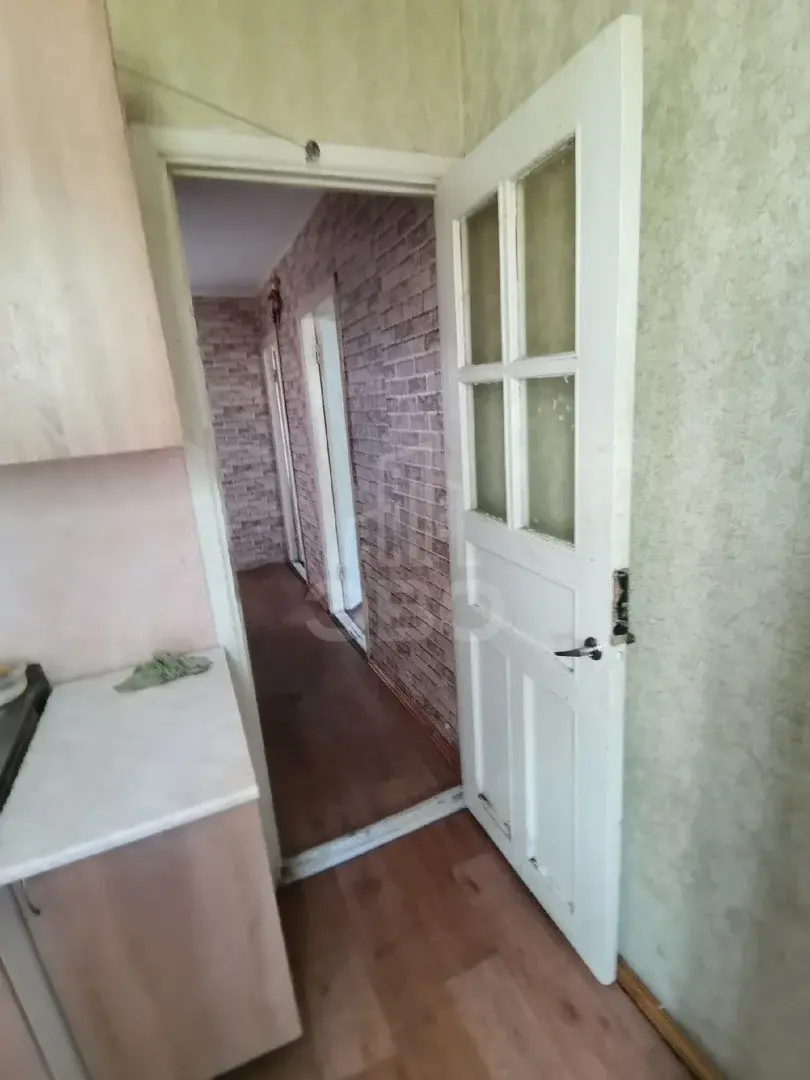 трехкомнатная квартира в Санкт-Петербурге по адресу: Кубинская ул., 68