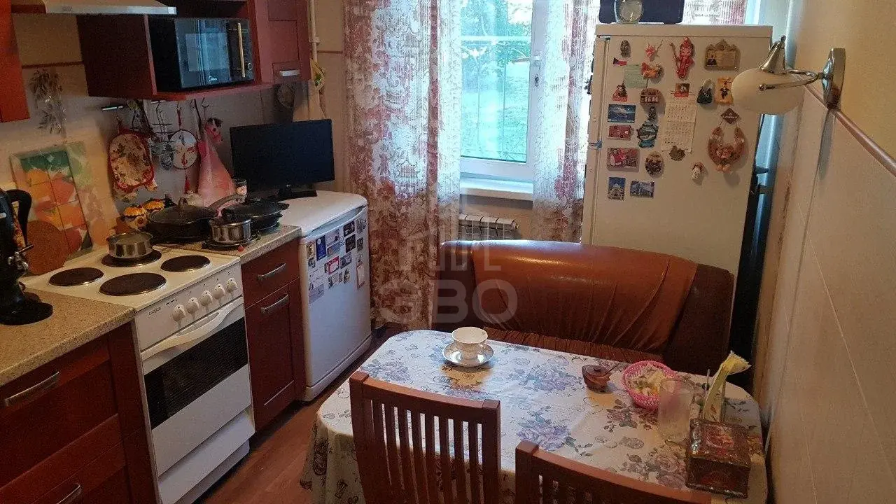 комната в Санкт-Петербурге по адресу: Ленская ул., 19, к 2