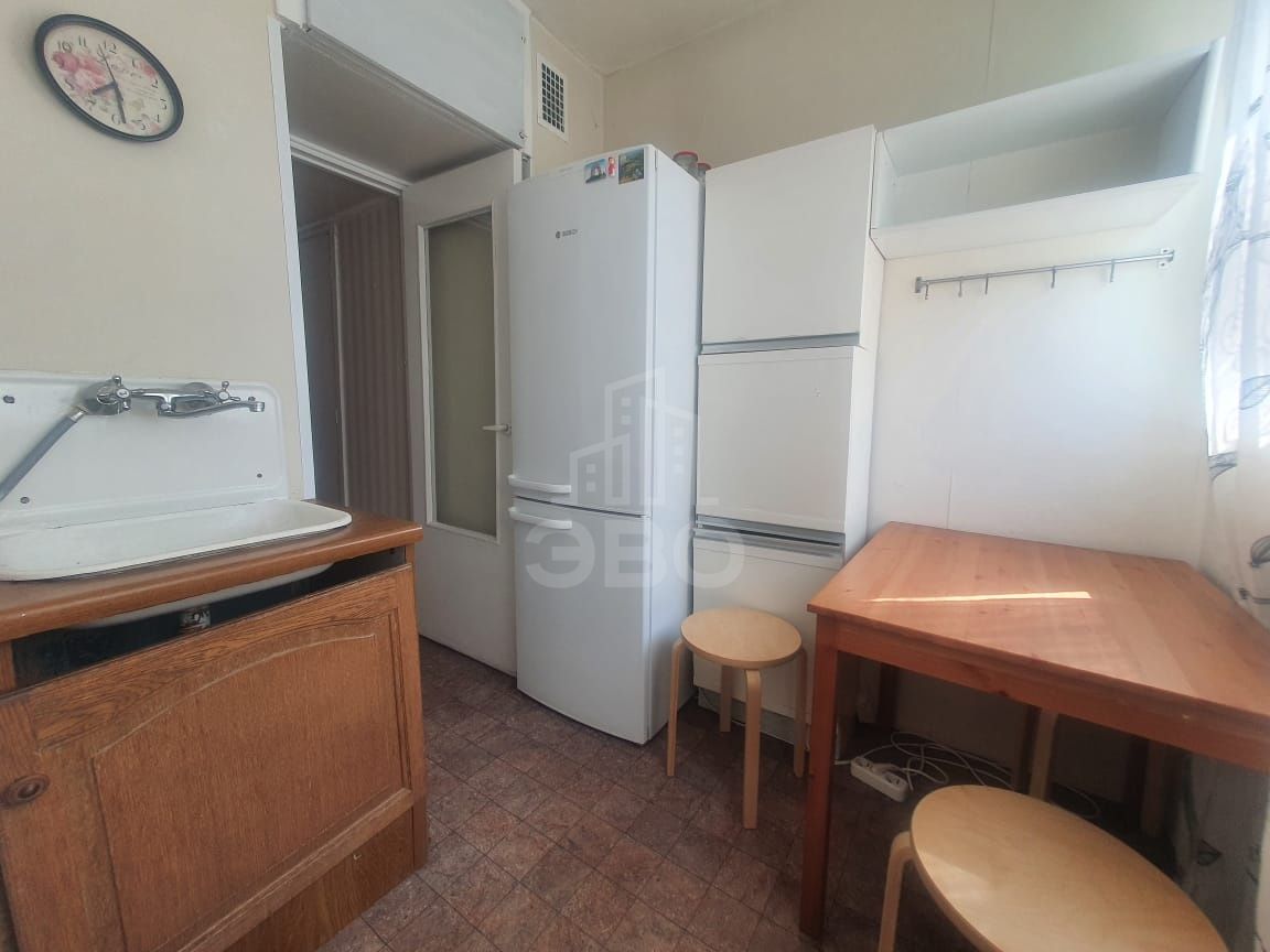 двухкомнатная квартира в Санкт-Петербурге по адресу: Художников проспект, 27, к 3