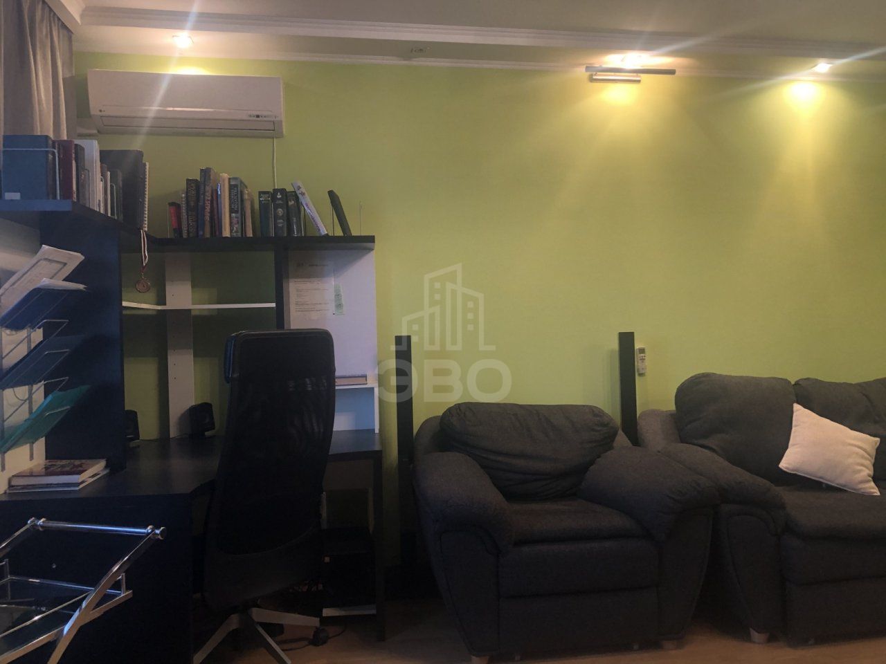 двухкомнатная квартира в Санкт-Петербурге по адресу: Софийская ул., 28