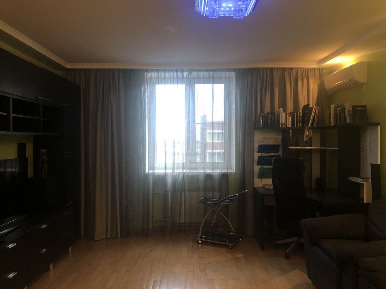 двухкомнатная квартира в Санкт-Петербурге по адресу: Софийская ул., 28