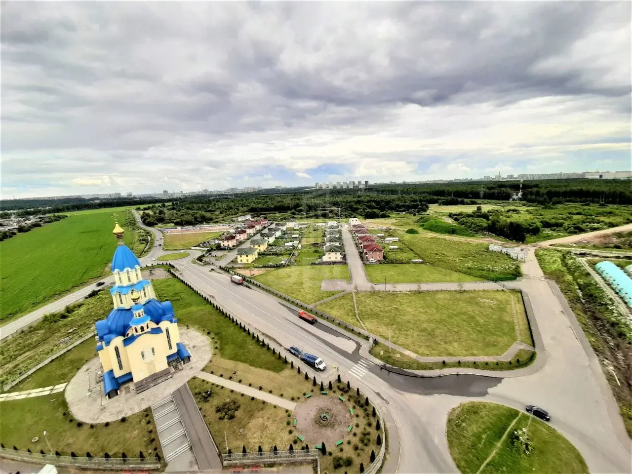 однокомнатная квартира в Санкт-Петербурге по адресу: Тихоокеанская ул., 1, к 1
