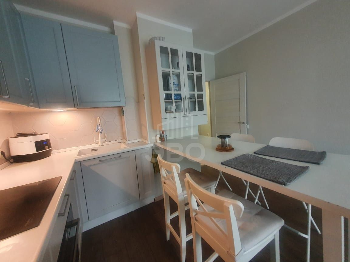 однокомнатная квартира в Санкт-Петербурге по адресу: Кременчугская ул., 21, к 3