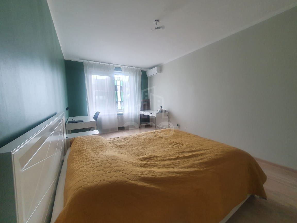 однокомнатная квартира в Санкт-Петербурге по адресу: Кременчугская ул., 21, к 3